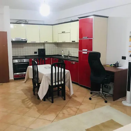 Apartman Old Train Station Tirana