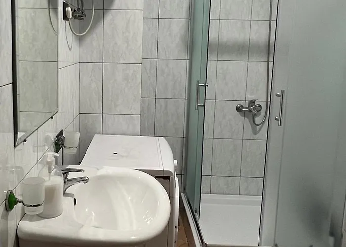 Old Train Station Apartman